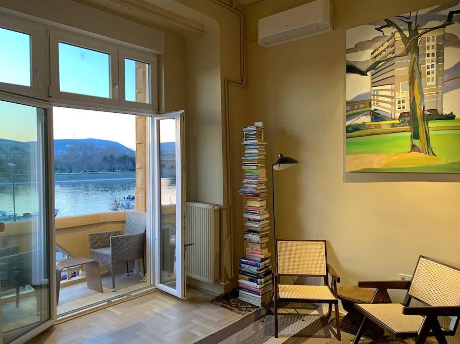 Apartment Art & View In The Center Budapest